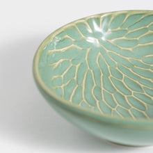 Load image into Gallery viewer, Emilia Small Bowl- Acanthus

