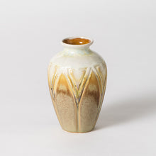 Load image into Gallery viewer, Deco Vase - Gatsby
