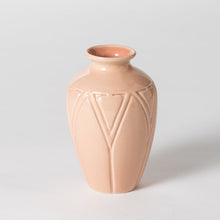 Load image into Gallery viewer, Deco Vase - Deco Pink
