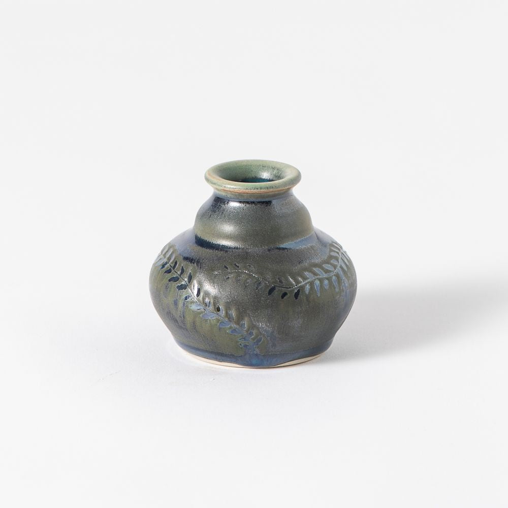 #09 Mini Vase | Hand Thrown Collection 2023