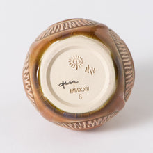 Load image into Gallery viewer, Hand Thrown Mini Vase #090

